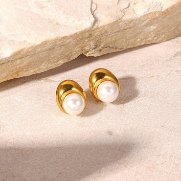 Halo Pearl Studs