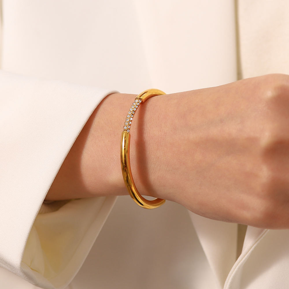 Zenith Cuff